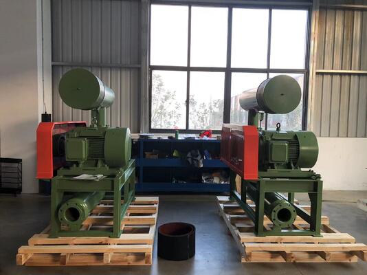 Roots Rotary Lobe Blower met 3 L/min koelwater, 60-100KPA ontladingsdruk en 1,5-5,5 KW motorvermogen