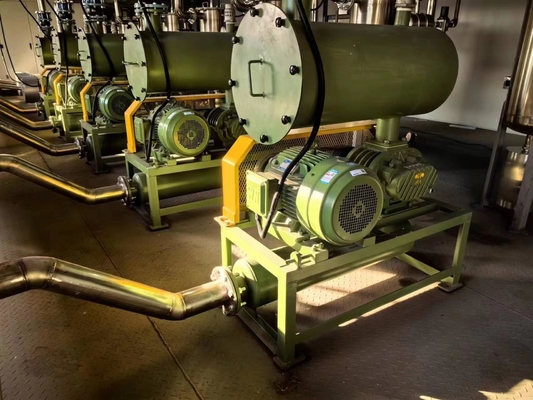 18.5KW 0,04Mpa Drie-loppige wortelblazer Toepassing voor pneumatische overdracht van poeders, korrels enz.